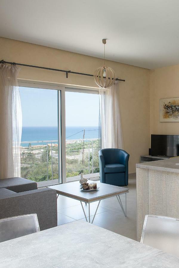Pantanassa Villa Thalia Agia Marina المظهر الخارجي الصورة